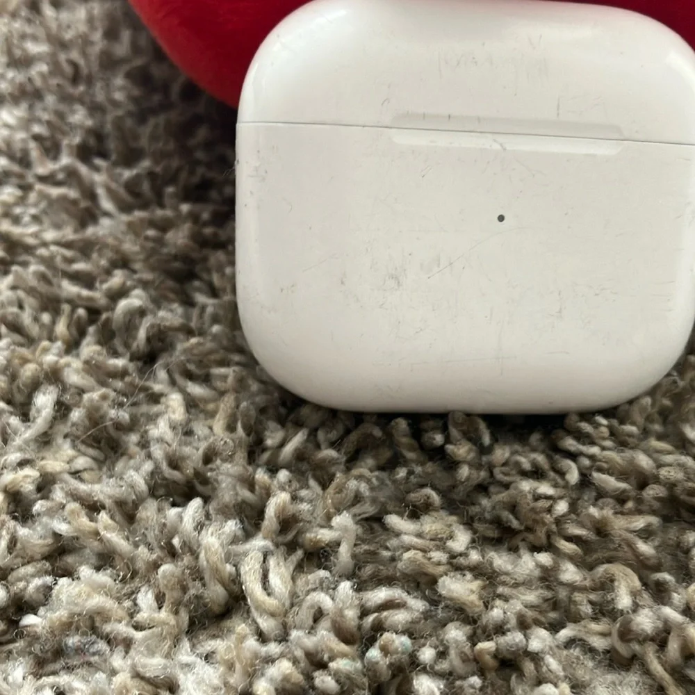 White Wireless Earbuds with Charging Case